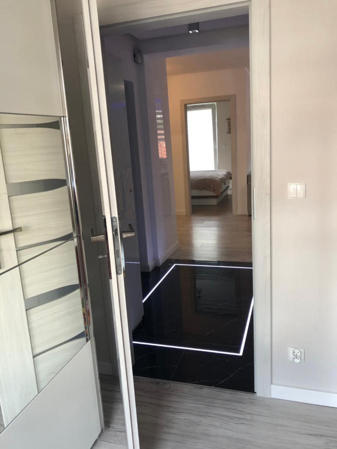 Апартаменты Apartament Zatoka Deluxe Z Ogrodem Debogorze Экстерьер фото