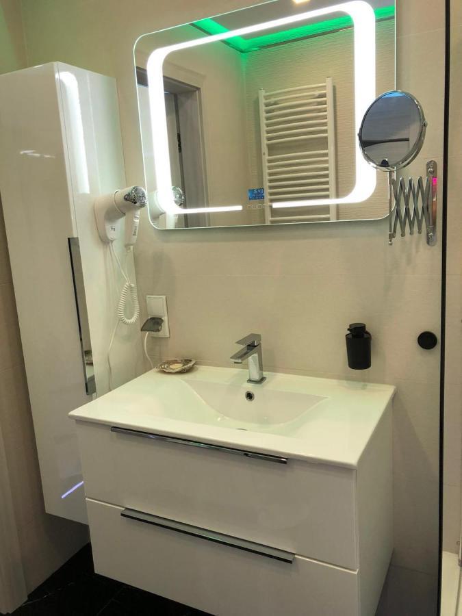 Апартаменты Apartament Zatoka Deluxe Z Ogrodem Debogorze Экстерьер фото